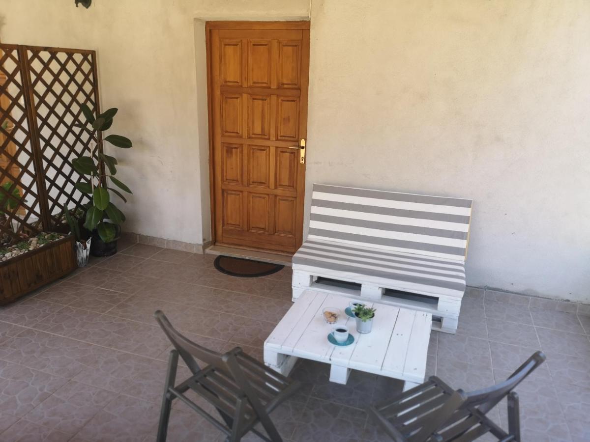 Country House Peace Drinovci Bagian luar foto