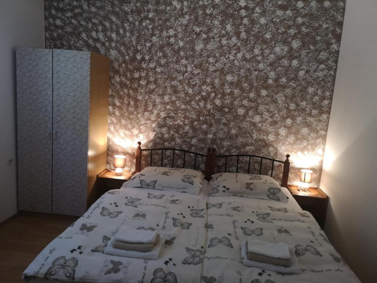 Country House Peace Drinovci Bagian luar foto